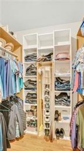 26550 Waverly Road, Paola, KS 66071