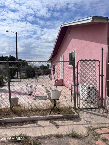 8418 WHITE Avenue, El Paso, TX 79907