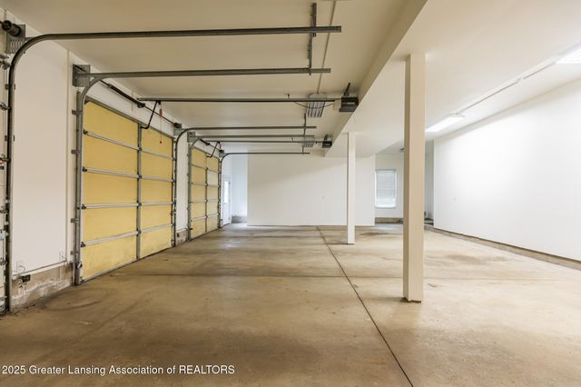 325 Wind-N-Wood Drive, Okemos, MI 48864