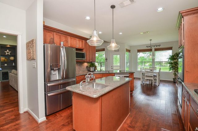 27644 Spring Hill Road, Hempstead, TX 77445