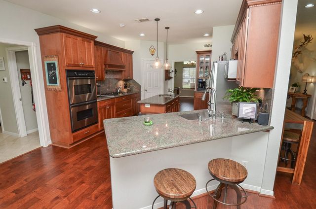 27644 Spring Hill Road, Hempstead, TX 77445
