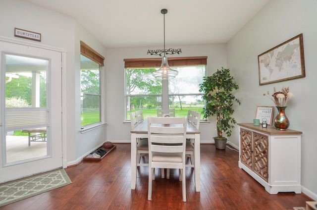 27644 Spring Hill Road, Hempstead, TX 77445