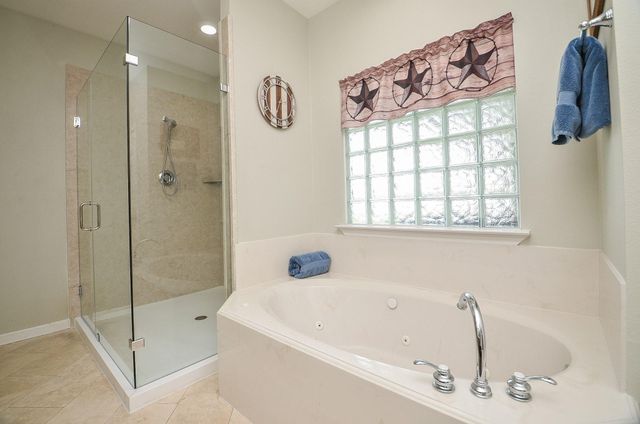 27644 Spring Hill Road, Hempstead, TX 77445