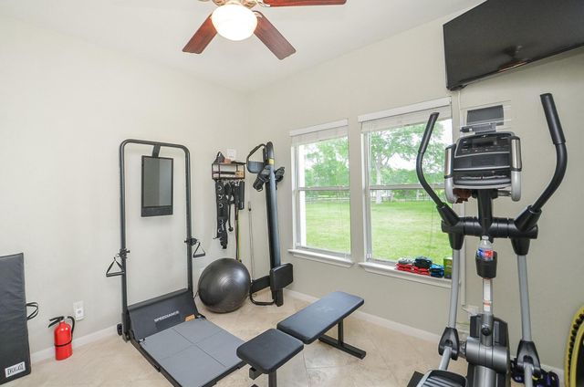 27644 Spring Hill Road, Hempstead, TX 77445