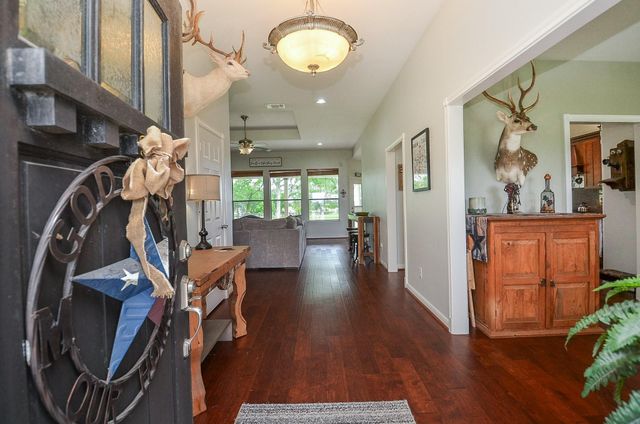 27644 Spring Hill Road, Hempstead, TX 77445