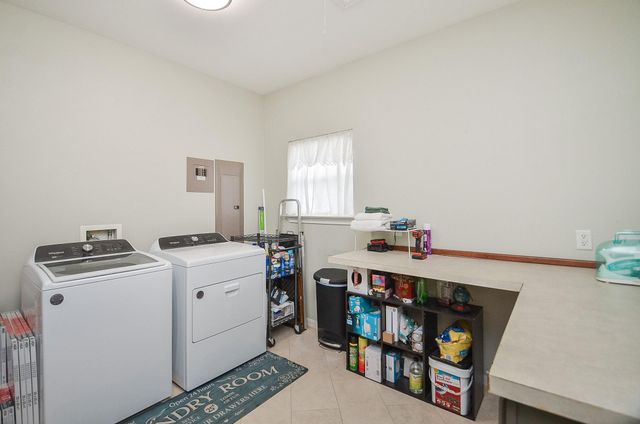 27644 Spring Hill Road, Hempstead, TX 77445