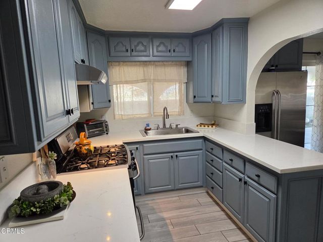 808 Blaine Avenue, Fillmore, CA 93015