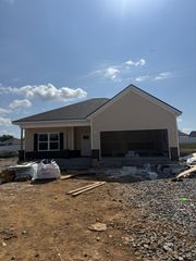 1113 Bluecreek Circle, Murfreesboro, TN 37129