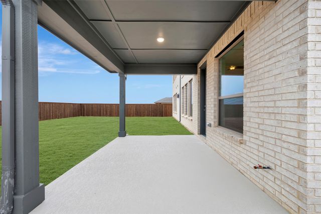 713 Scarlet Sage Drive, Waxahachie, TX 75165