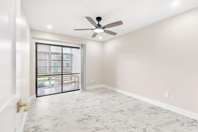 2929 SE Ocean Boulevard E4, Stuart, FL 34996