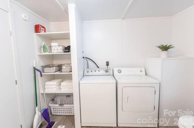 101 6th Street, Black Mountain, NC 28711