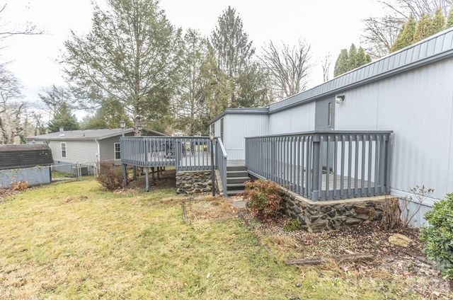 101 6th Street, Black Mountain, NC 28711