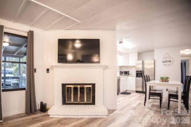 101 6th Street, Black Mountain, NC 28711