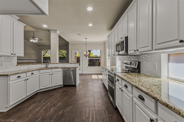 454 Fremont Drive, Rockwall, TX 75087