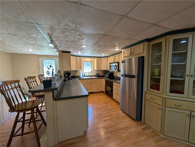 722 Interstate Parkway, Foster Town, PA 16701