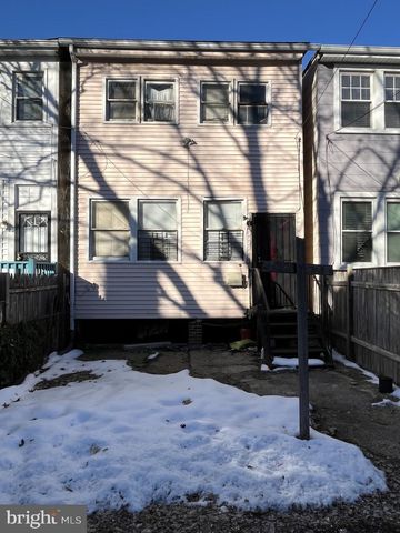 1813 M ST NE, Washington, DC 20002