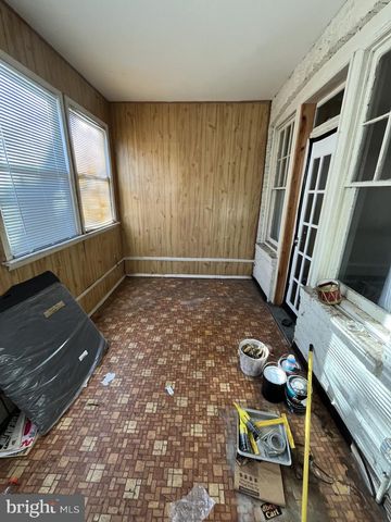 1813 M ST NE, Washington, DC 20002