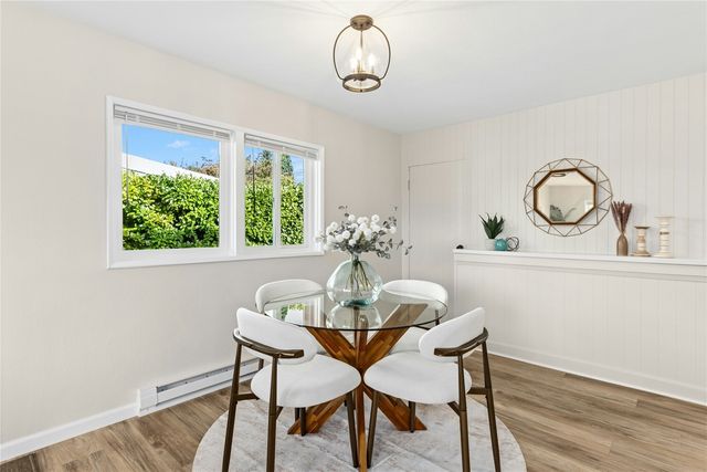 670 Dayton Avenue NE, Renton, WA 98056
