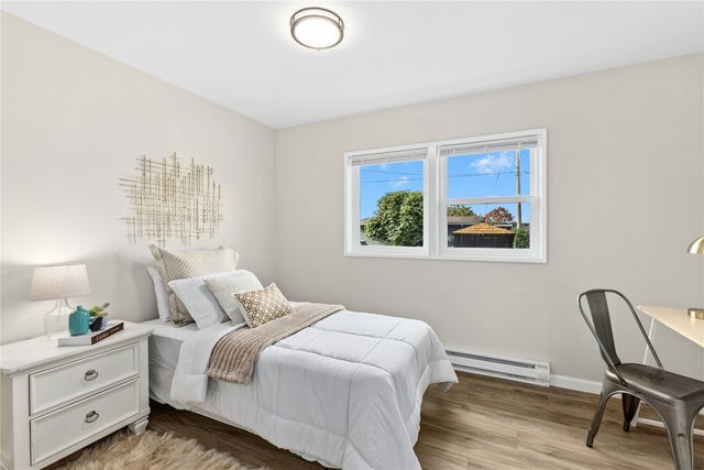 670 Dayton Avenue NE, Renton, WA 98056