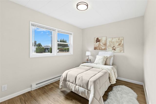 670 Dayton Avenue NE, Renton, WA 98056