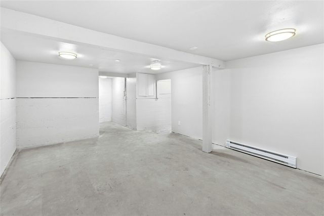 670 Dayton Avenue NE, Renton, WA 98056