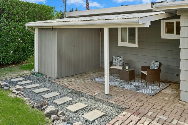 670 Dayton Avenue NE, Renton, WA 98056