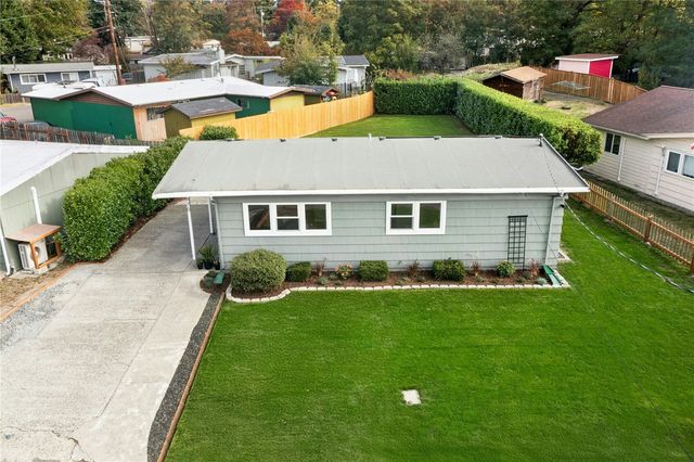 670 Dayton Avenue NE, Renton, WA 98056