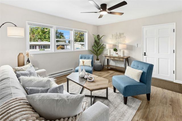 670 Dayton Avenue NE, Renton, WA 98056