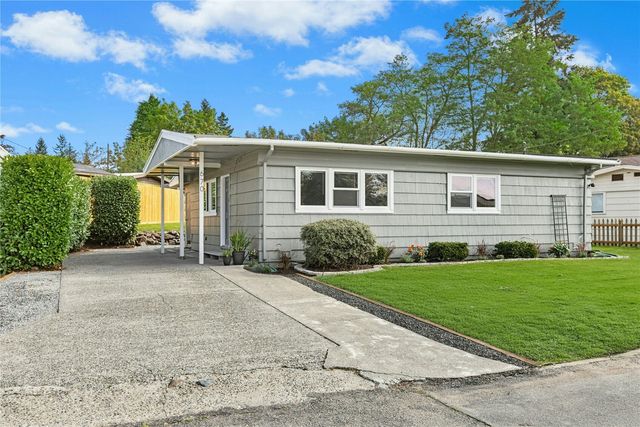 670 Dayton Avenue NE, Renton, WA 98056