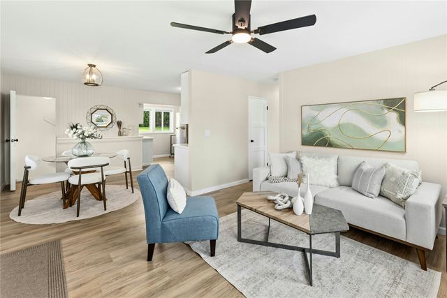 670 Dayton Avenue NE, Renton, WA 98056