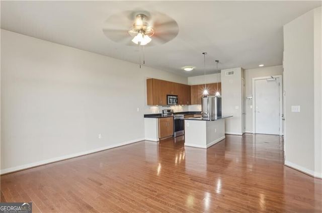 711 Cosmopolitan Drive NE 353, Atlanta, GA 30324