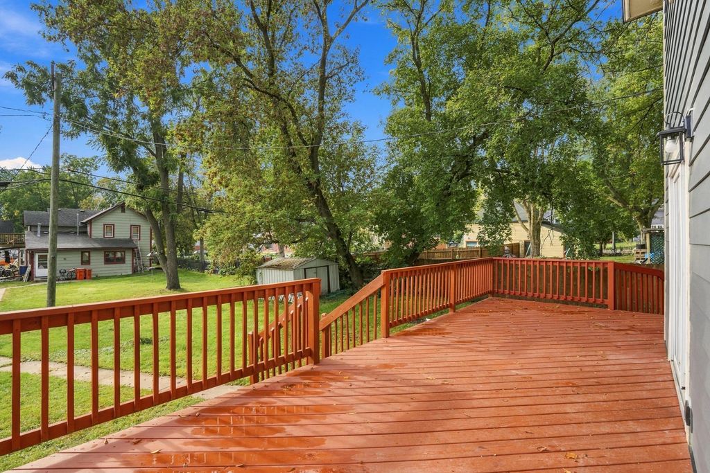 209 4th Street E, Carver, MN 55315 — photo 4