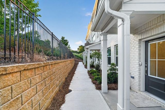 100 Epperly Way, Tucker, GA 30084