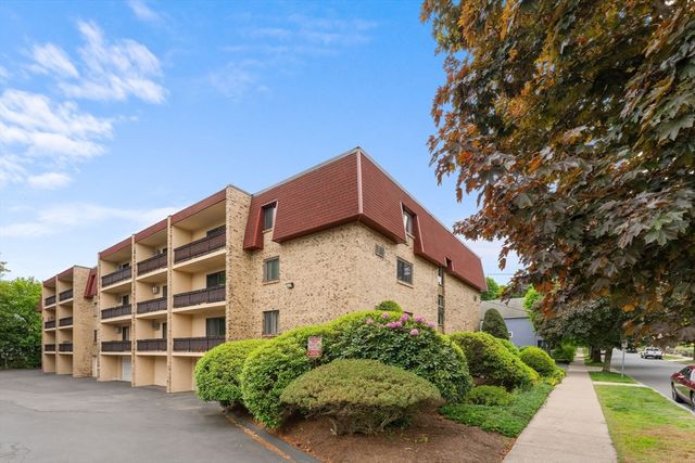 43-51 Albion St C9, Melrose, MA 02176