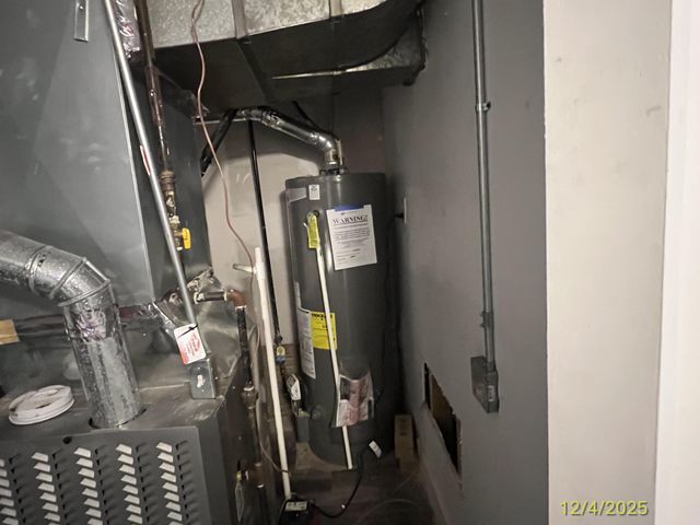 323 Garfield Street, Gary, IN 46404