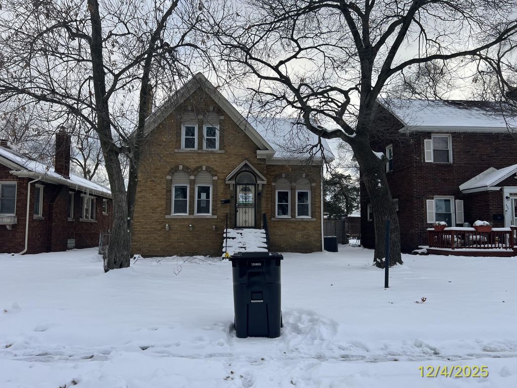 323 Garfield Street, Gary, IN 46404