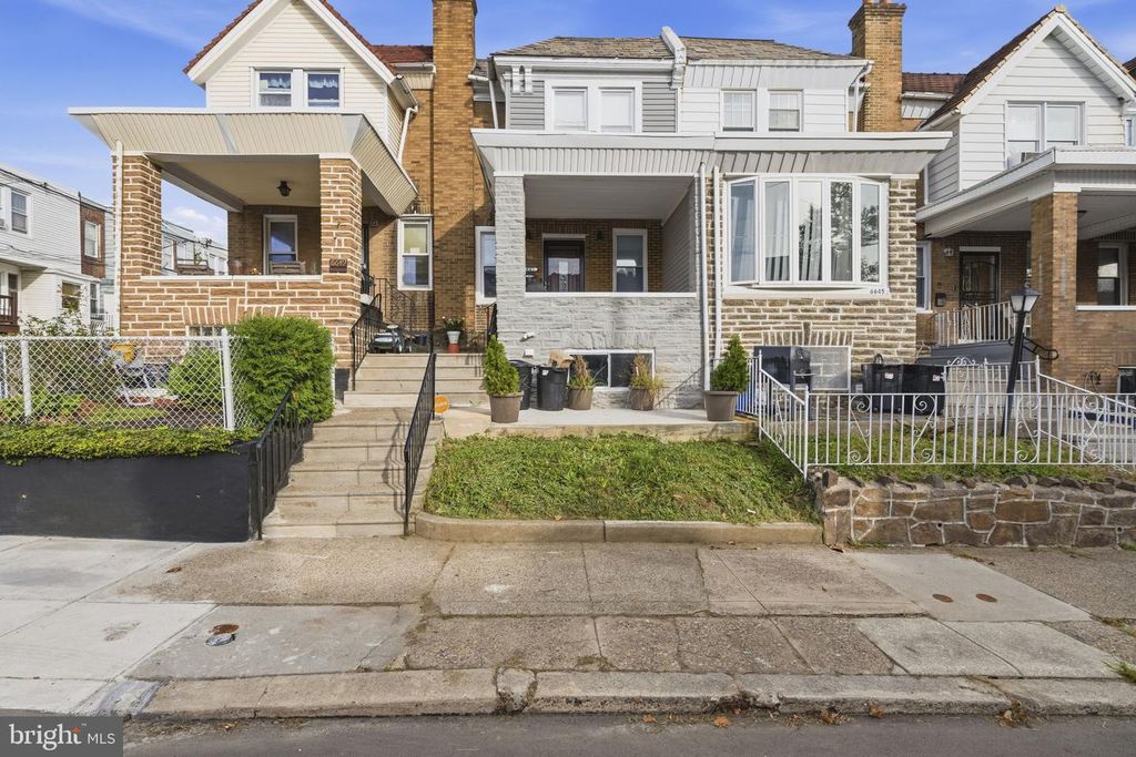 6647 N BOUVIER ST, PHILADELPHIA, PA 19126 — exterior