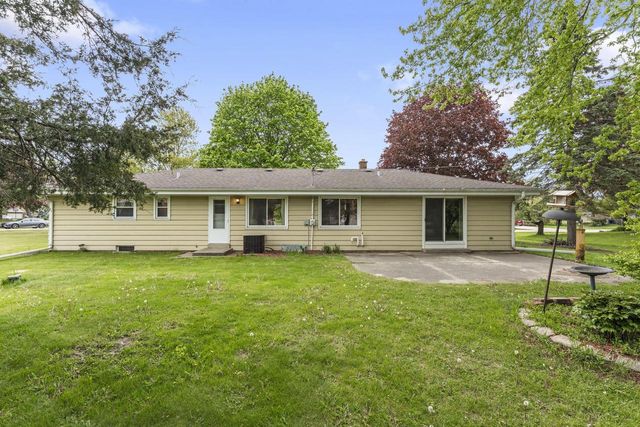 W173S7150 Grove STREET, Muskego, WI 53150