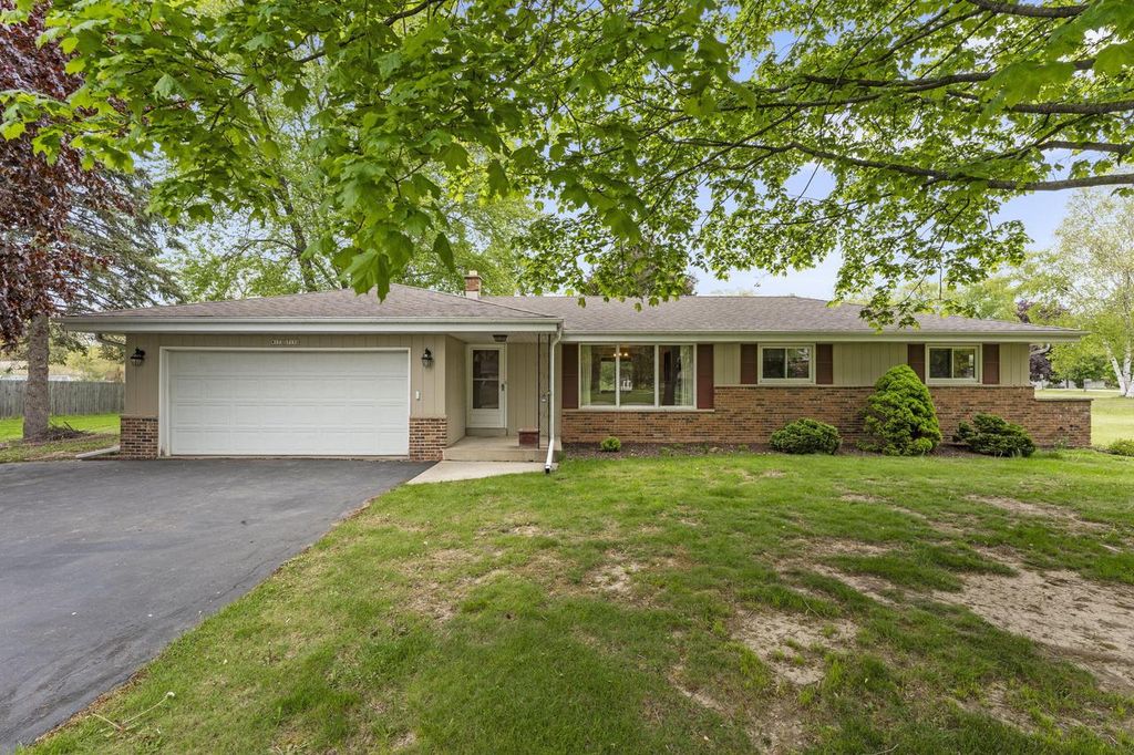 W173S7150 Grove STREET, Muskego, WI 53150
