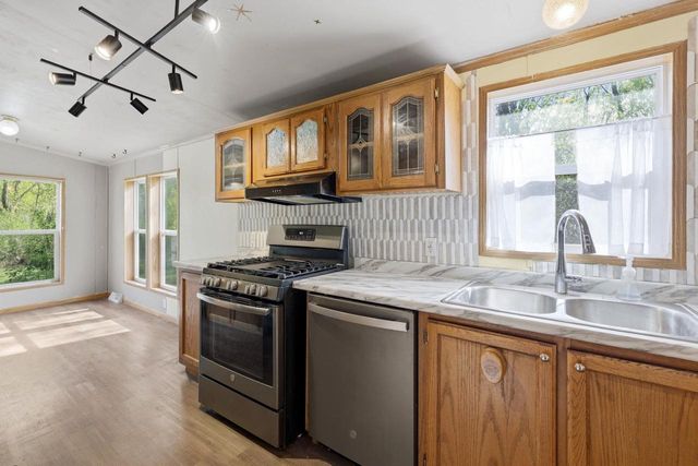 E1775 GARFIELD LANE, Waupaca, WI 54981