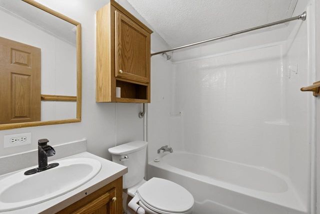 E1775 GARFIELD LANE, Waupaca, WI 54981