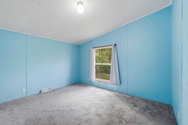 E1775 GARFIELD LANE, Waupaca, WI 54981