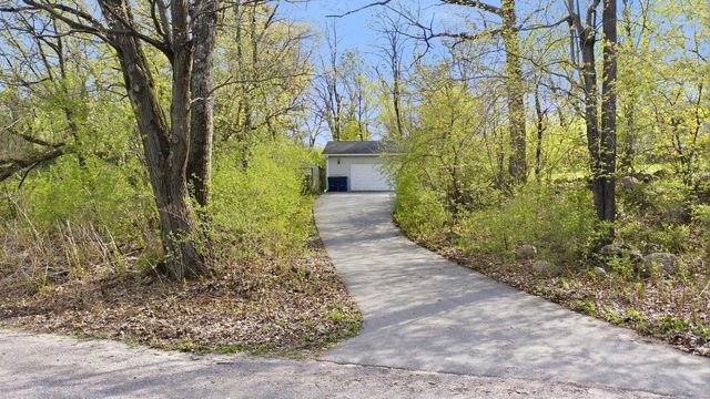 E1775 GARFIELD LANE, Waupaca, WI 54981