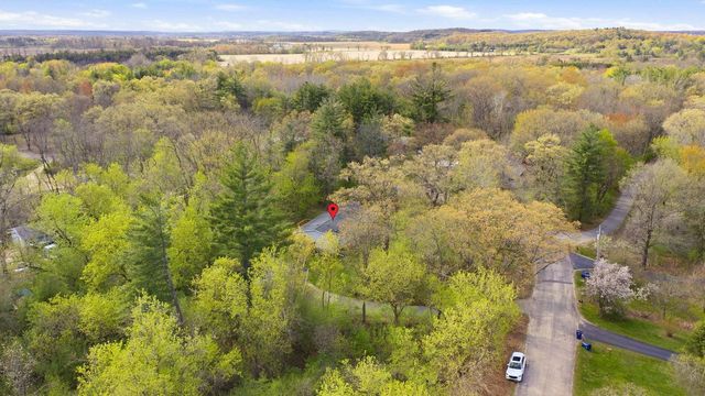 E1775 GARFIELD LANE, Waupaca, WI 54981