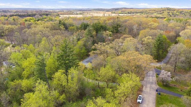 E1775 GARFIELD LANE, Waupaca, WI 54981