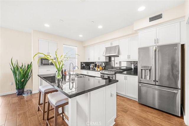 143 Mercer, Costa Mesa, CA 92627