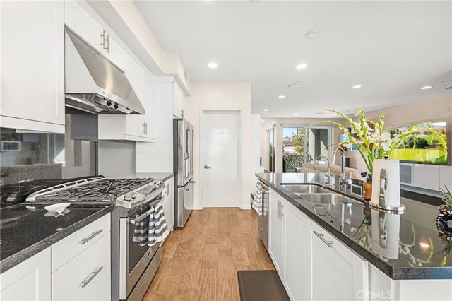 143 Mercer, Costa Mesa, CA 92627