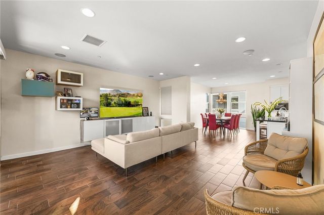 143 Mercer, Costa Mesa, CA 92627