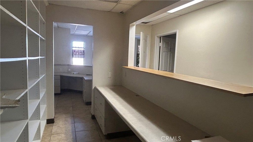 1942 E Anaheim 1936, Long Beach, CA 90813 — photo 3