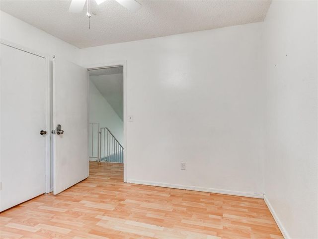 216 S Morgan Drive, Moore, OK 73160